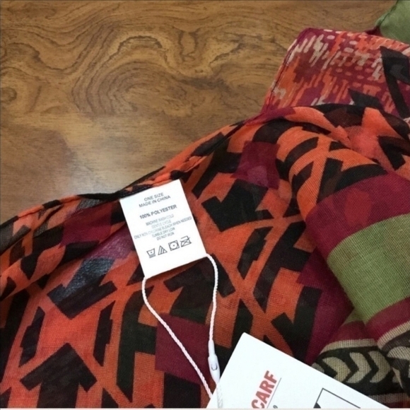 New Kimono Shawl Wrap Scarf Cover Up Atzec Tribal Pattern Fringe NWT - Picture 4 of 8